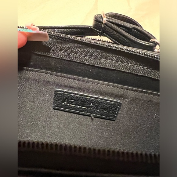 Azul by Moussy : STRAW MESH WALLET BAG - Picture 4 of 5